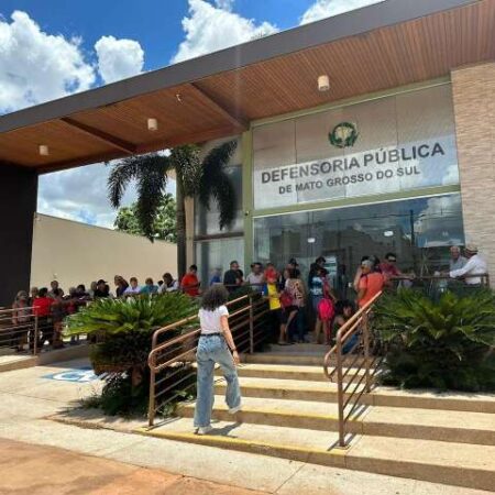 Golpistas se passam por defensores para “roubar” dados e fazer empréstimos