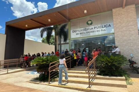 Golpistas se passam por defensores para “roubar” dados e fazer empréstimos