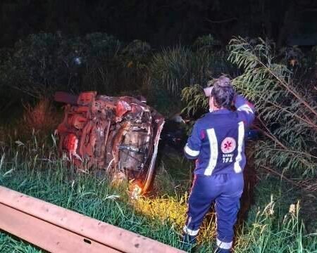 Manobra brusca causa acidente entre camionetes na rodovia BR-163