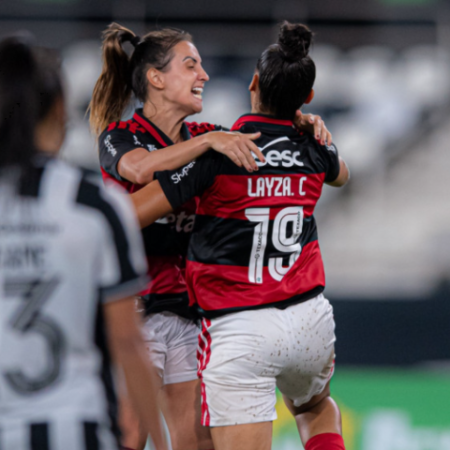 Flamengo empata com Botafogo no clássico e assume liderança provisória