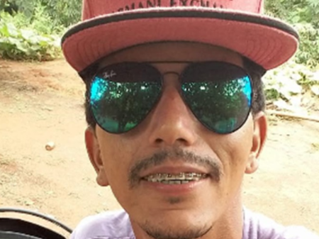Jovem é executado a tiros por homens encapuzados
