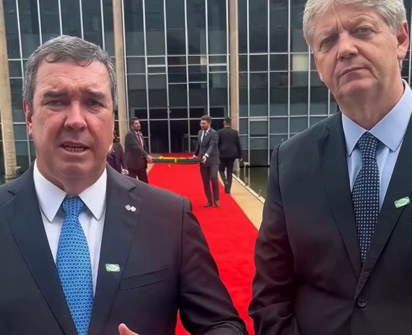 Riedel defende integração em energia em agenda com Lula e presidente da Bolívia