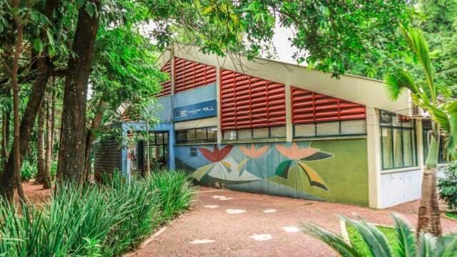 Após 30 anos, Biblioteca Municipal vai deixar o Horto Florestal