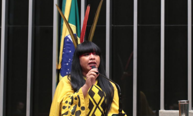 Proposta quer mapear impactos da crise climática em mulheres