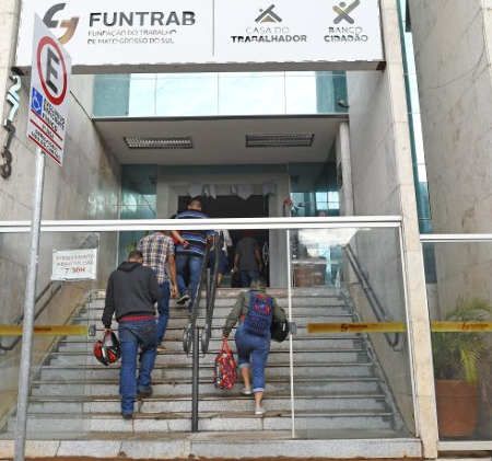 De pedreiro a costureira, Funtrab oferece 362 vagas de emprego