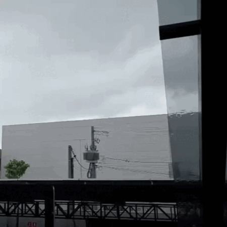 Pancada de chuva atinge bairros da região central de Campo Grande