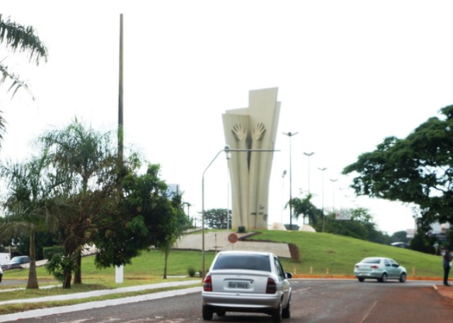 Criminosos se passam por advogada e promotor em golpe da falsa ação judicial