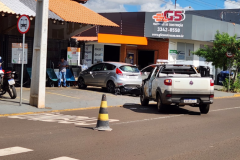 Motorista atinge motociclista em mais um acidente em corredor de ônibus
