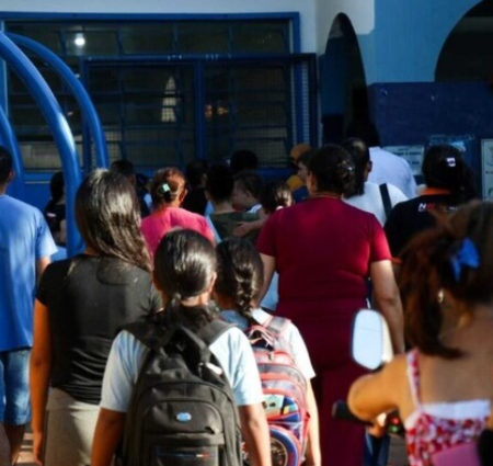 As escolas estão preparadas para lidar com saúde mental? Participe