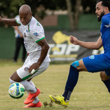 Alex Choco chega a 12 gols e é o maior artilheiro do Brasil