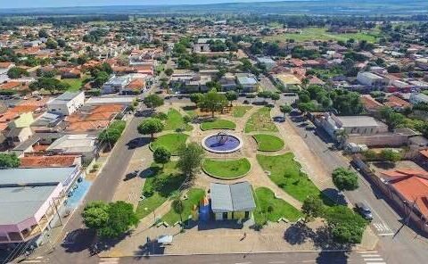 Justiça manda prefeitura demitir temporários e fazer concurso em Bataguassu