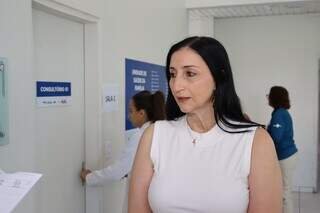 Até idosos "somem" da fila e vacinação contra gripe começa com cadeiras vazias Até idosos "somem" da fila e vacinação contra gripe começa com cadeiras vazias