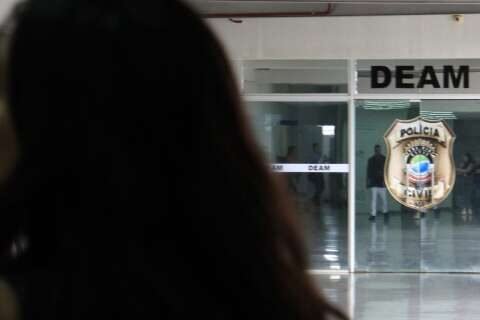 Relatos de mulheres e opiniões machistas se misturam em enquete sobre assédio