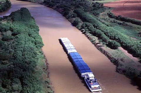 Comitê da hidrovia exclui cientistas e comunidades no Pantanal