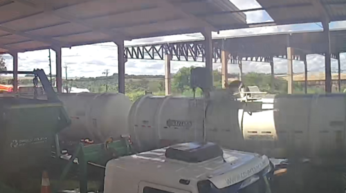 Explosão em lava-jato deixa funcionário gravemente ferido