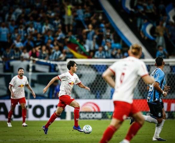 Bragantino arranca empate com o Grêmio fora de casa e encosta no G-4