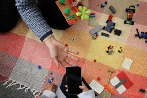 WhatsApp lança recurso para pais controlarem contas de filhos menores de 13 anos