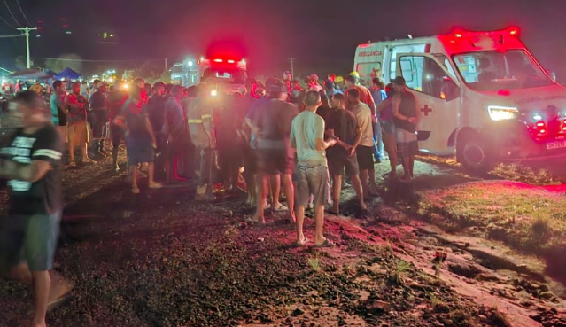 Homem morre atropelado por caminhonete na frente do filho e do sobrinho