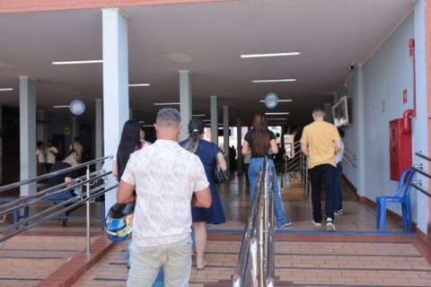 Entre ansiedade e renda extra, candidatos encaram prova do IBGE