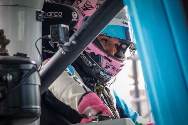 Pilotas destacam conquista de espaço feminino na Copa Truck