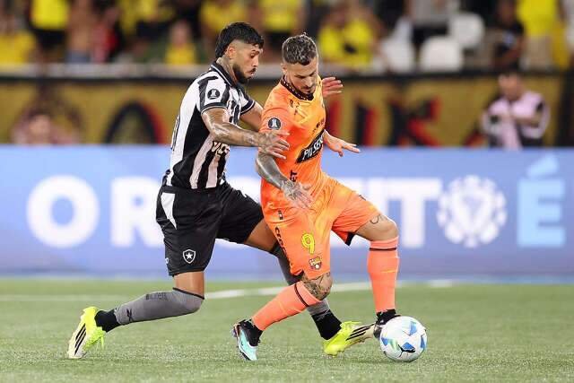 Botafogo perde para Barcelona e se despede da Libertadores