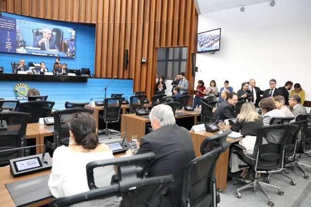 Estabelecimentos terão cartaz com lei que proíbe fidelização de contrato