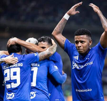 Cruzeiro vence o Grêmio e deixa zona de rebaixamento do Brasileirão