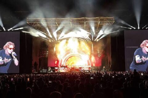 Mesmo após perrengues, fãs dizem que show do Guns valeu a pena