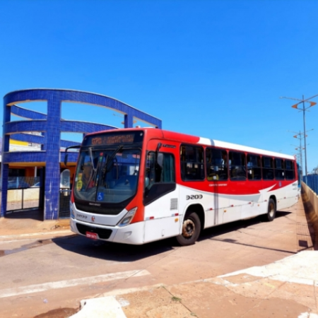 Transporte coletivo terá esquema especial no feriado de Tiradentes