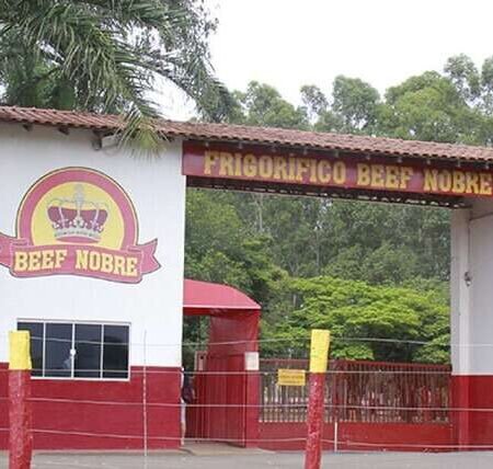 Líder da "Família Maia" paga meio milhão em dívida e juiz extingue ação