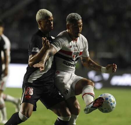 Vasco vira sobre o São Paulo no fim, encerra jejum e sobe na tabela