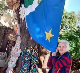 Guardiã da bandeira do Estado, Silla ajudou a contar a história de MS