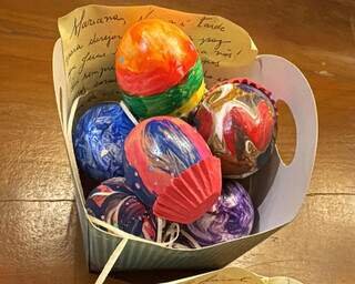 Há 13 anos, Glau mantém viva tradição familiar de ovos cri cri 