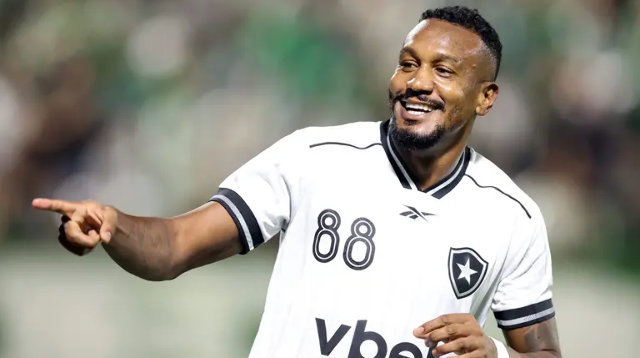 Botafogo resolve no primeiro tempo e vence com folga na Arena Condá