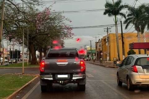 Sob alerta, chuva se espalha pelo interior de MS