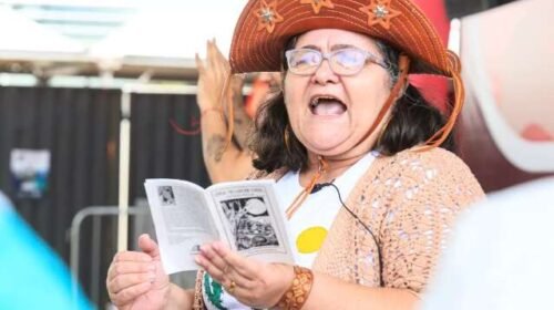 Aurineide viajou 3 mil km para ver “Padim Ciço” e terá homenagem