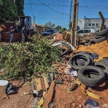 Prefeitura analisa 515 denúncias de terrenos sujos feitas pelo aplicativo +CG