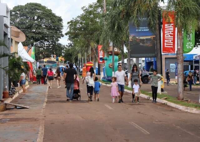 Com animais e shows, Expogrande vira passeio de família no último fim de semana