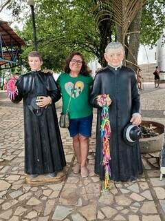 Aurineide viajou 3 mil km para ver “Padim Ciço” e terá homenagem