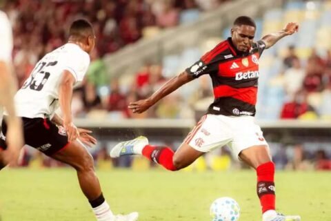 Brasileirão tem seis jogos neste domingo e fecha rodada