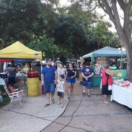Após denúncias de barulho, Feira Mixturô ganha visibilidade, diz organizadora