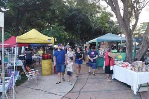 Após denúncias de barulho, Feira Mixturô ganha visibilidade, diz organizadora