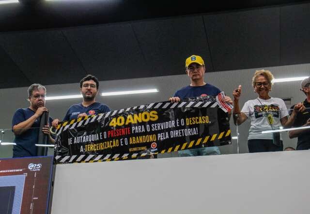 Servidores do Detran param por 24h após protesto