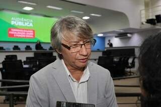 Prefeitura usará agentes de saúde para fiscalizar terrenos sujos Prefeitura usará agentes de saúde para fiscalizar terrenos sujos