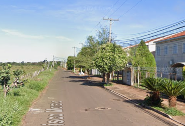 Tiroteio durante apreensão de carro termina com quatro pessoas presas