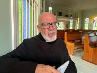 Sem procissão após 30 anos, Via Sacra emociona fiéis nas Moreninhas