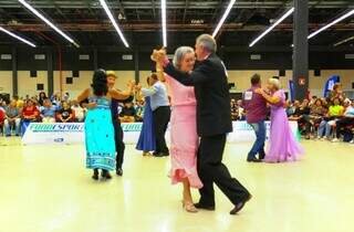 Fundesporte firma parceria de R$ 4,3 milhões para lazer a idosos