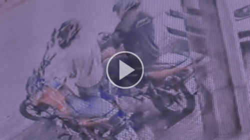 Dupla usa chave mestra e furta moto em frente a Belmar Fidalgo