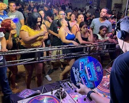 Superando fama de perigoso, bairro Dom Antônio vibra com passinho