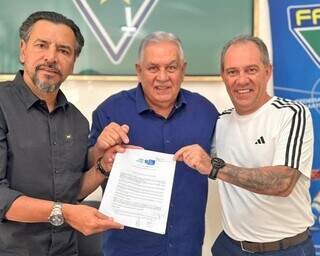 Com verba da CBF, troca de gramado dá direito a futebol usar Morenão por 8 anos